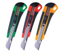 Нож канцелярский 18 мм BRAUBERG Universal", 3 лезвия в комплекте